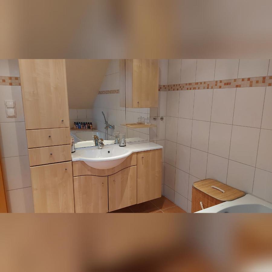 Ferienwohnung -Auszeit-Sayn Bendorf Exterior photo